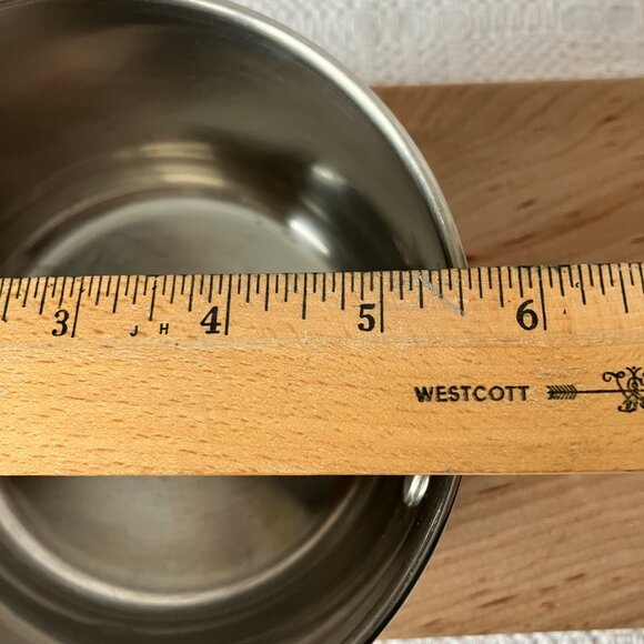 Altiva Stainless Steel 1.5QT Sauce Pan, Excellent Used Condition - Picture 5 of 8